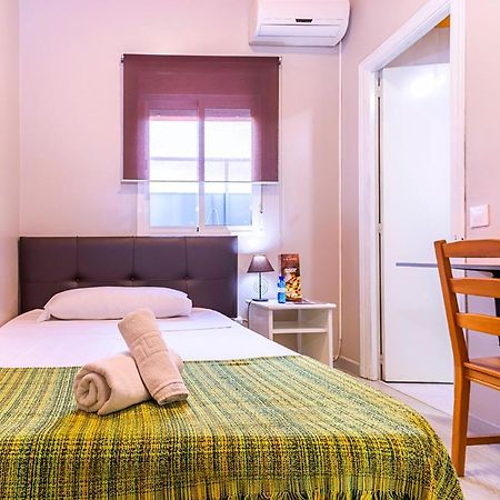 Hostal Ciudad Jardin Málaga Eksteriør bilde