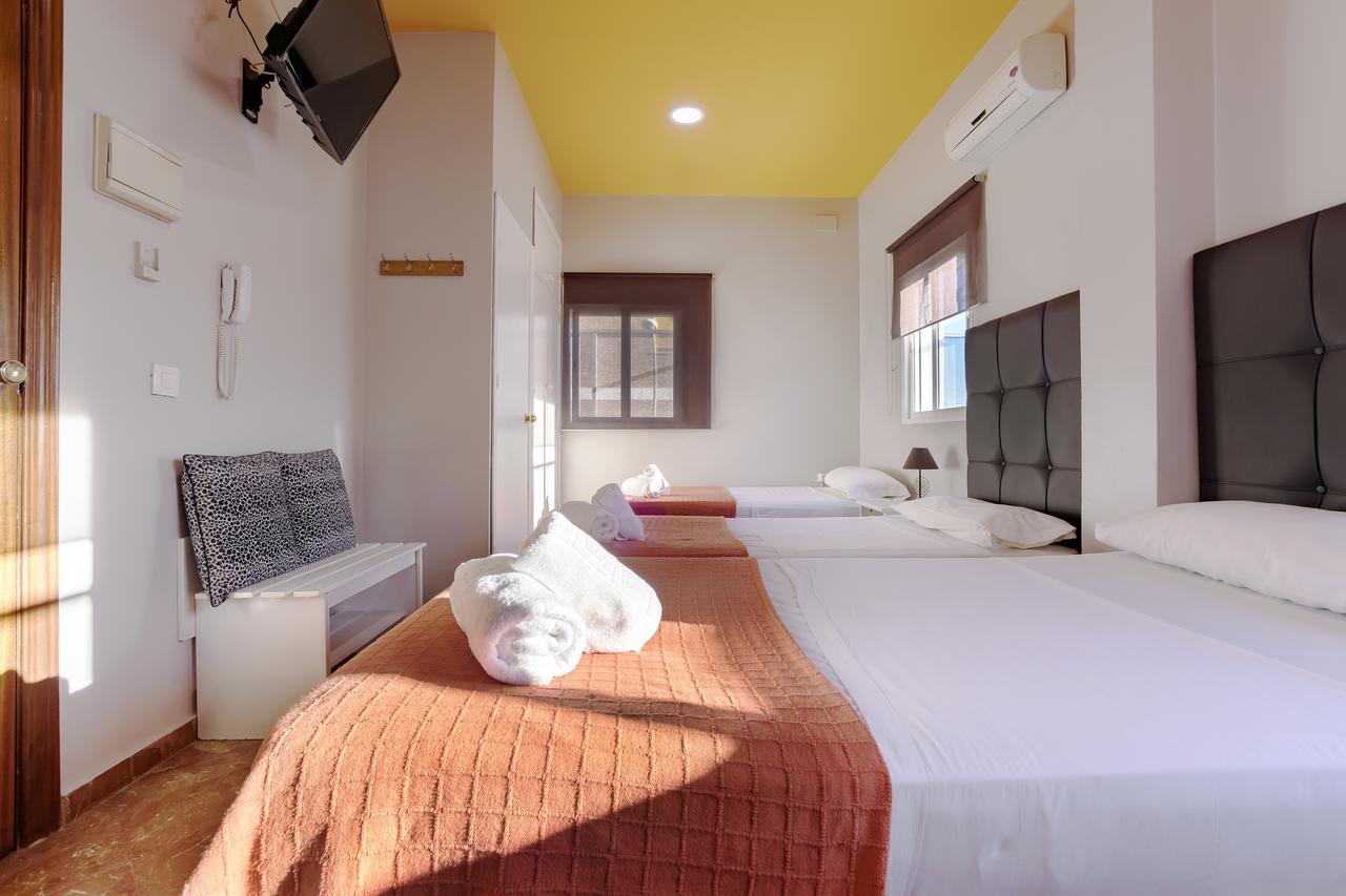 Hostal Ciudad Jardin Málaga Eksteriør bilde