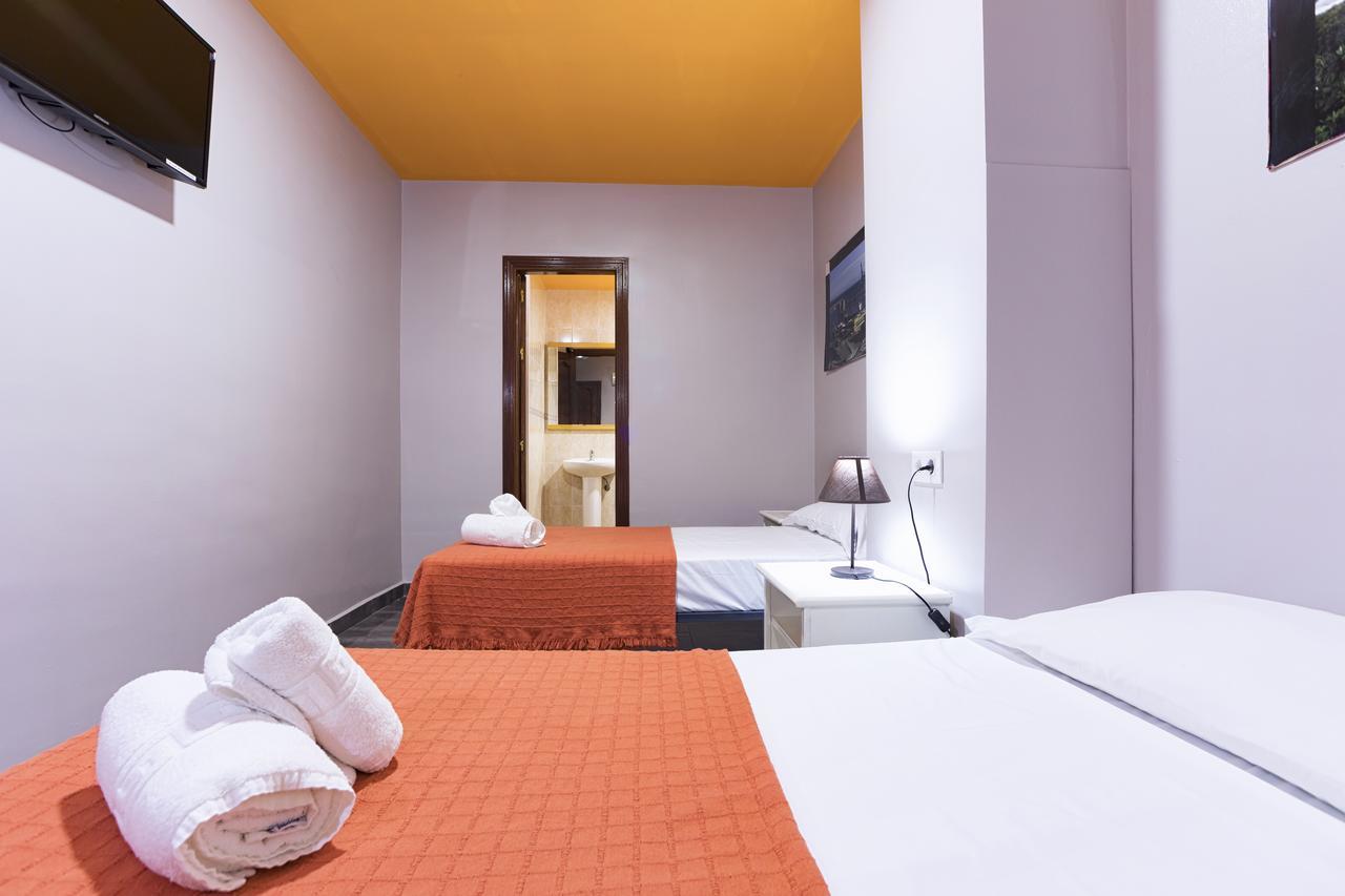 Hostal Ciudad Jardin Málaga Eksteriør bilde