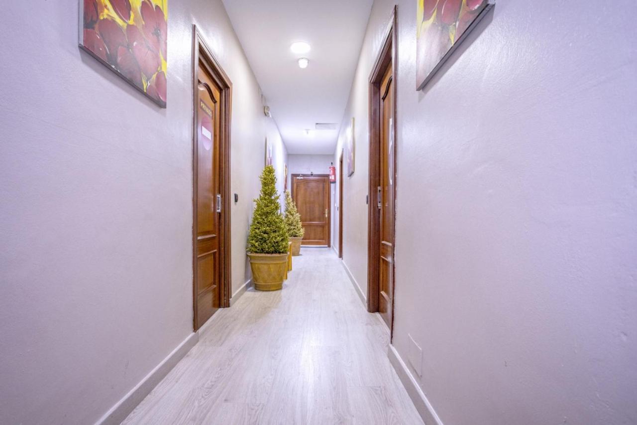 Hostal Ciudad Jardin Málaga Eksteriør bilde