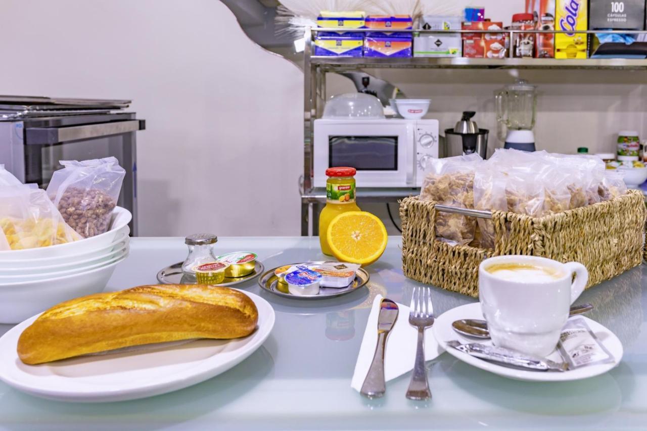 Hostal Ciudad Jardin Málaga Eksteriør bilde