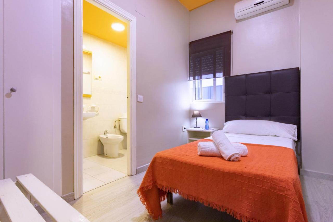 Hostal Ciudad Jardin Málaga Eksteriør bilde