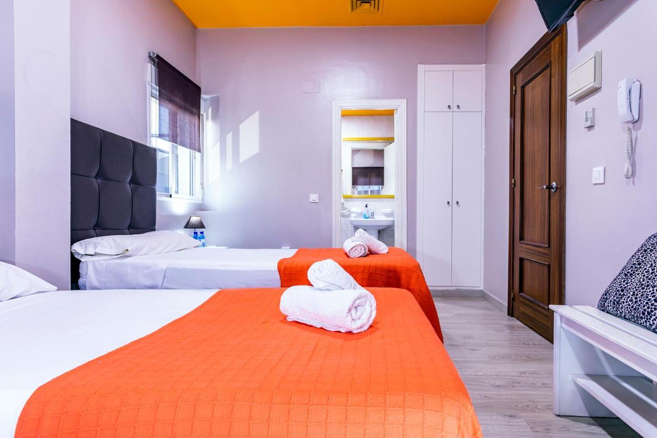 Hostal Ciudad Jardin Málaga Eksteriør bilde