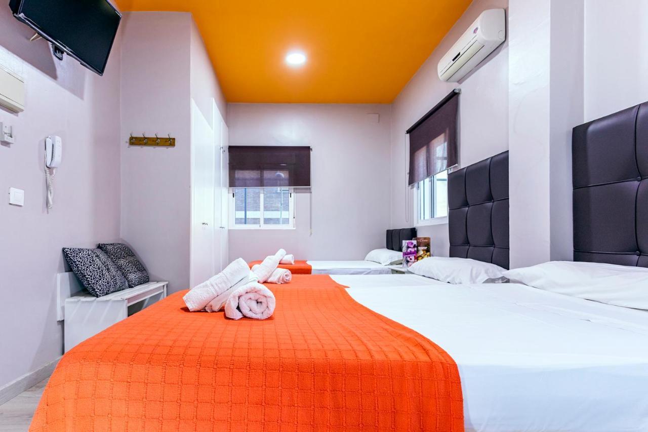 Hostal Ciudad Jardin Málaga Eksteriør bilde